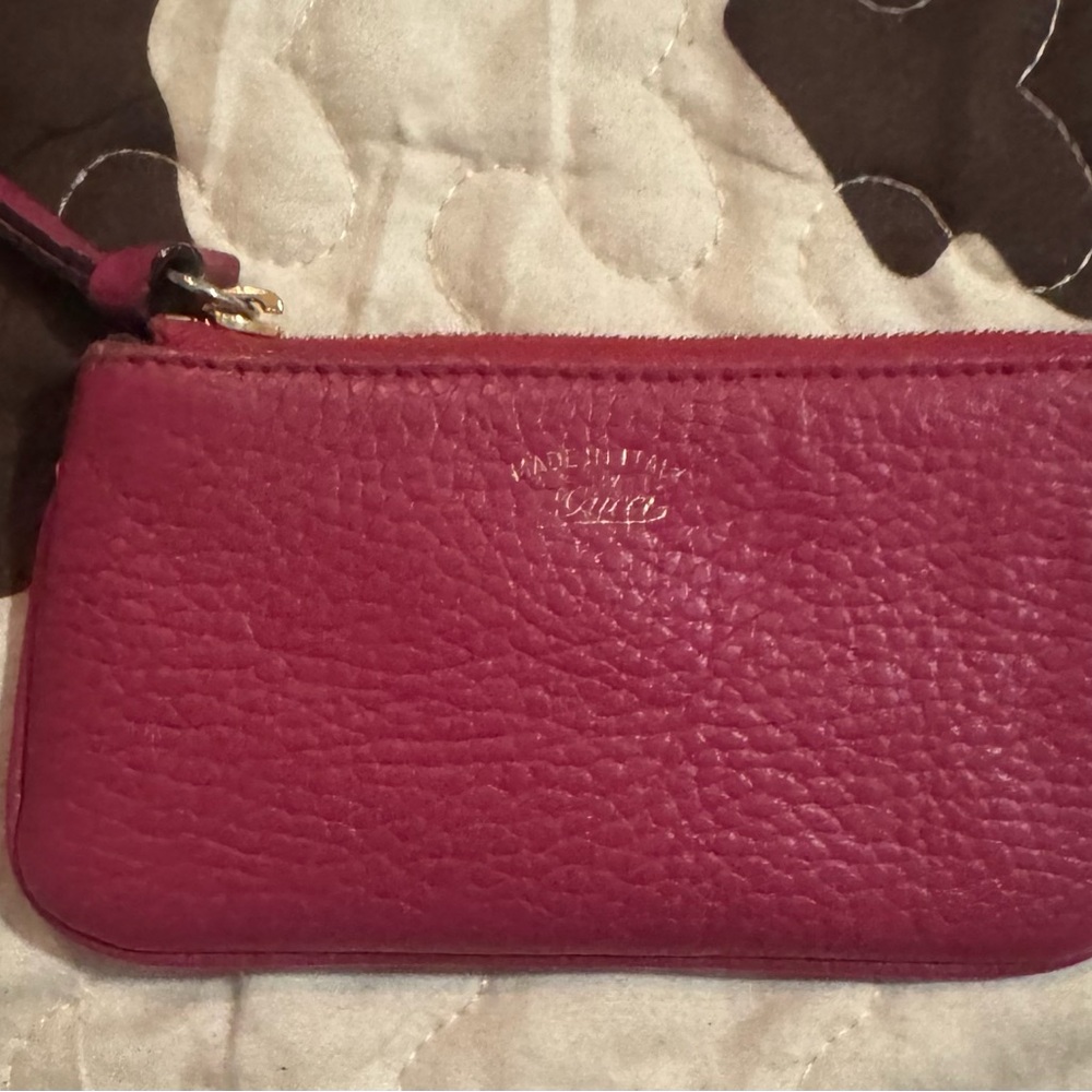 Gucci Fuchsia Leather Keychain Coin Purse Vintage